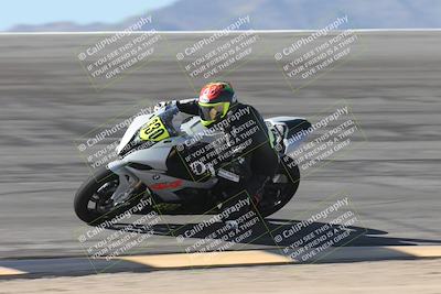 media/Oct-13-2025-Moto Forza (Mon) [[a66d839500]]/2-A Group/Session 2 (Bowl)/